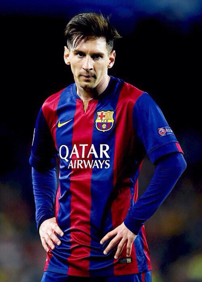 迪洛伦佐：赛后会和孔蒂复盘比赛；欧冠还有两轮还有机会晋级（迪洛伦佐：赛后将与孔蒂复盘，欧冠剩两轮仍有晋级机会）