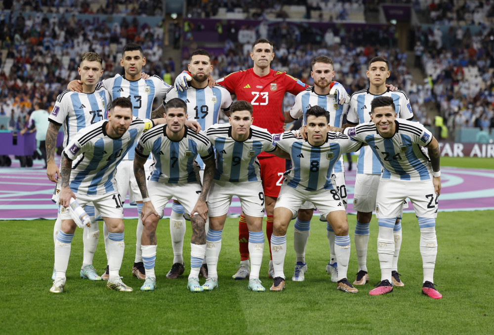 普利希奇：两天前我像死在床上了一样，很高兴来到了这里（普利希奇：两天前还病倒在床，如今能来到这里让我很开心）