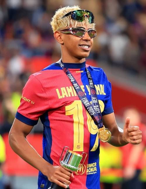 张玉宁打进国安生涯第59球，超越巴坎布成为队史第二射手（张玉宁国安生涯斩获第59球，超越巴坎布升至队史第二射手）