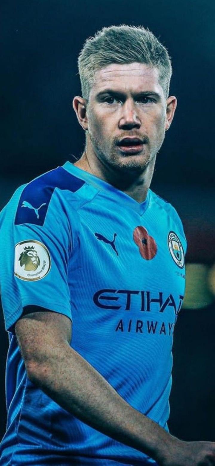 世体：诺坎普施工工人中出现一例肺结核，大约50人发起了抗议（世体：诺坎普工地曝出一例肺结核，约50人发起抗议）