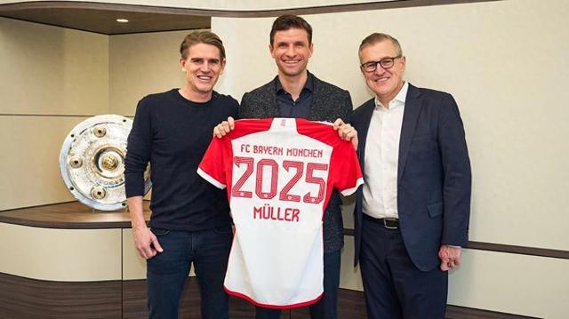 FM26逆天Bug，外场球员“闪现”至门前挡出对方主罚的点球（FM26离谱BUG： 外场球员瞬移到门前封堵对手点球）