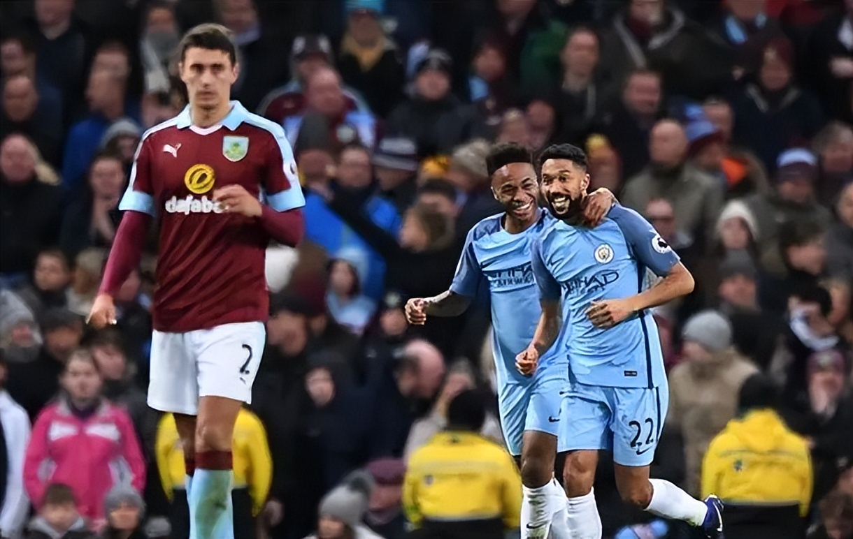 世体：巴萨查出约500起球迷倒卖对阵法兰克福门票的案件（世体：巴萨查获近500起球迷转售对法兰克福之战门票事件）