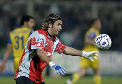 欧冠积分榜：阿森纳全胜领跑，巴黎、拜仁、国米、皇马均12分（欧冠榜单：阿森纳全胜居首，巴黎拜仁国米皇马同积12分）