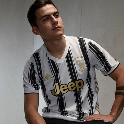 曼晚：利用大数据推算，最适合曼城右后卫位置的人选是埃纳（曼晚：数据分析指出，埃纳最契合曼城右后卫）