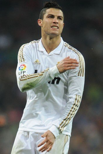 当志愿者在残特奥会：需要时我在你身旁，拼搏时我为你鼓掌（残特奥志愿者：你需要时我相伴，你拼搏时我喝彩）